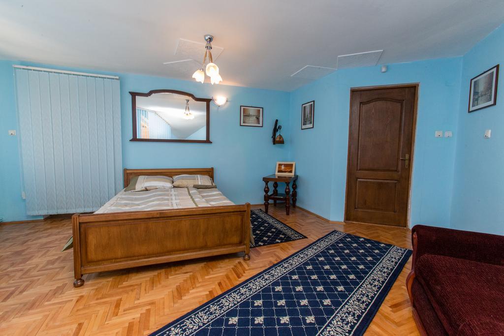 Casa Tudor Turda Kamer foto