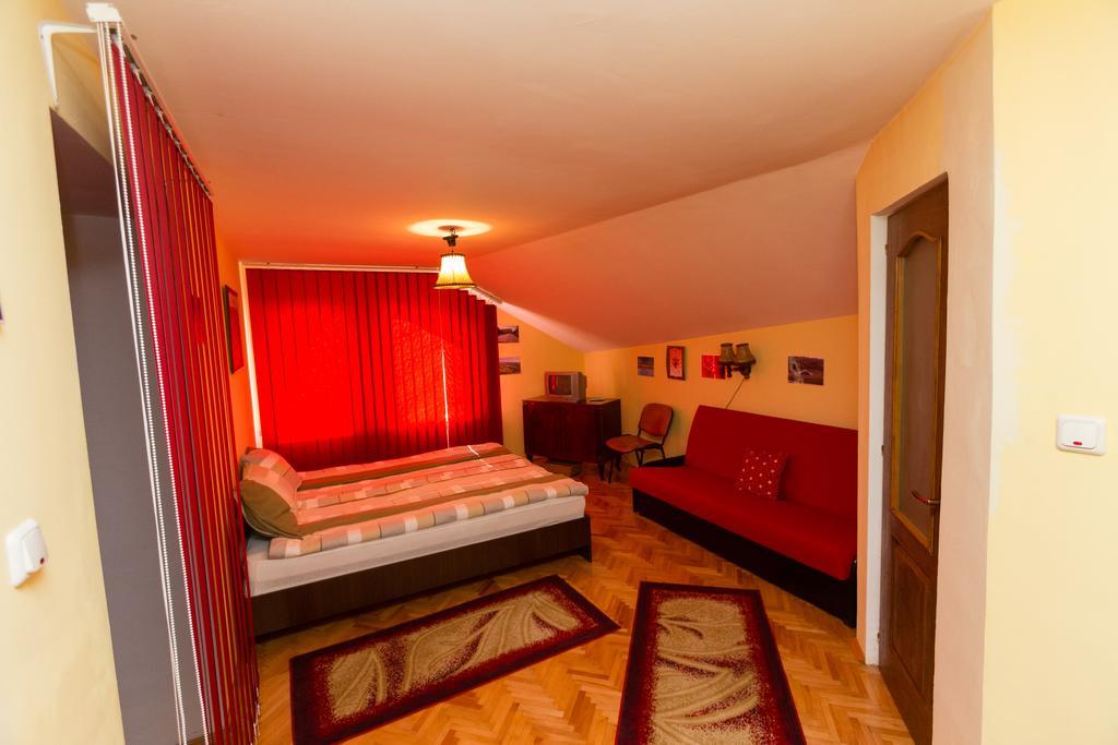 Casa Tudor Turda Kamer foto